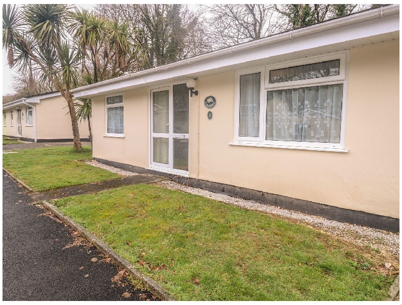 3 Rosecraddoc Lodge a british holiday cottage for 4 in ,