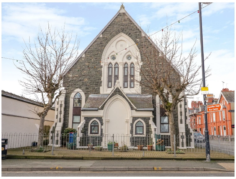 No 2 Presbyterian Church a british holiday cottage for 5 in ,