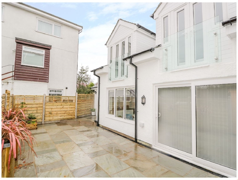 Click here for more about Quarry End