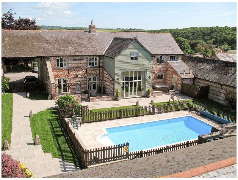 Click here for more about Manor Farm Barn
