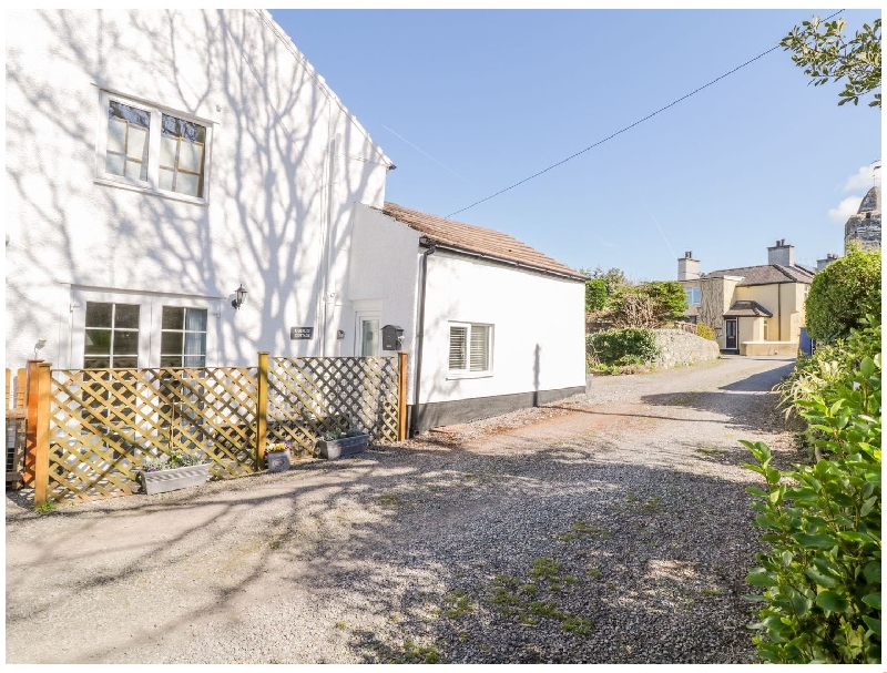 Riverside Cottage a british holiday cottage for 2 in ,