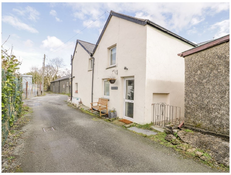 Hen Aelwyd yr Urdd a british holiday cottage for 2 in ,