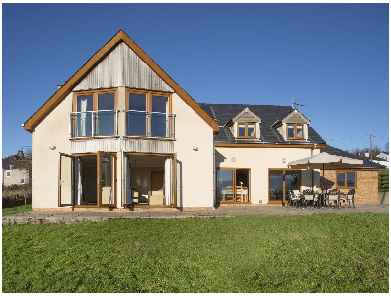 Dol Fraint a british holiday cottage for 10 in ,
