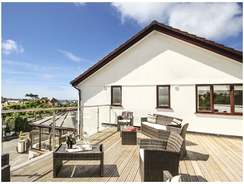 The Gables a british holiday cottage for 12 in ,