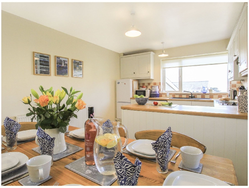 Garnedd Lwyd a british holiday cottage for 6 in ,