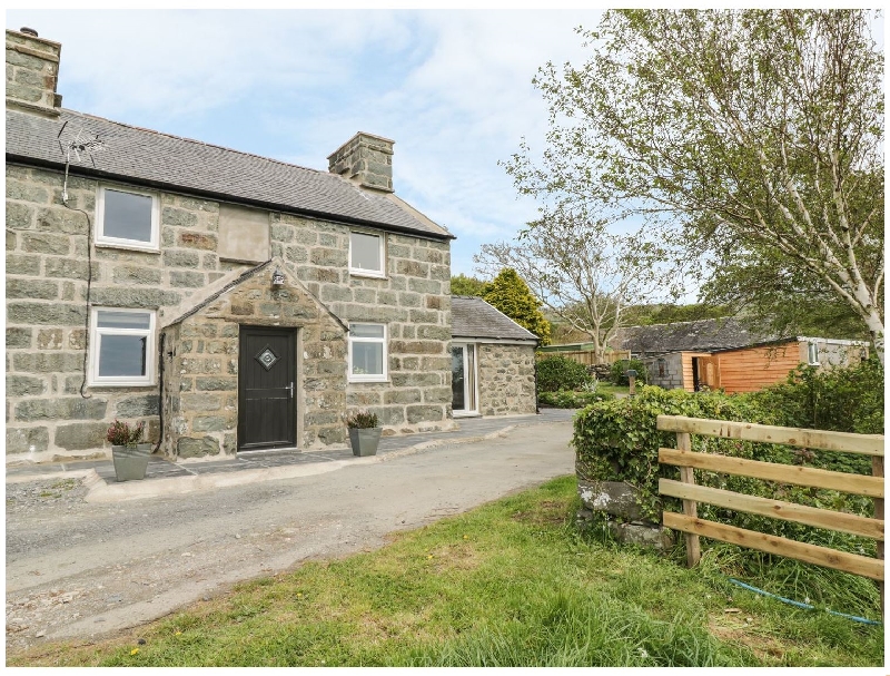 Bryn Y Bwyd a british holiday cottage for 6 in ,