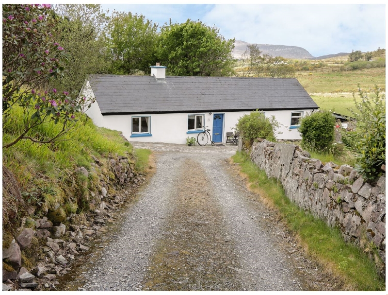 Click here for more about Cnocmor Cottage