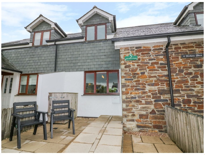 Sunflower Cottage a british holiday cottage for 4 in , 