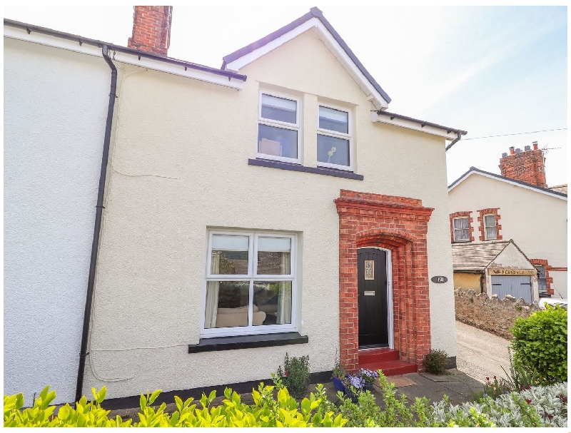 Penrhyn View a british holiday cottage for 7 in , 