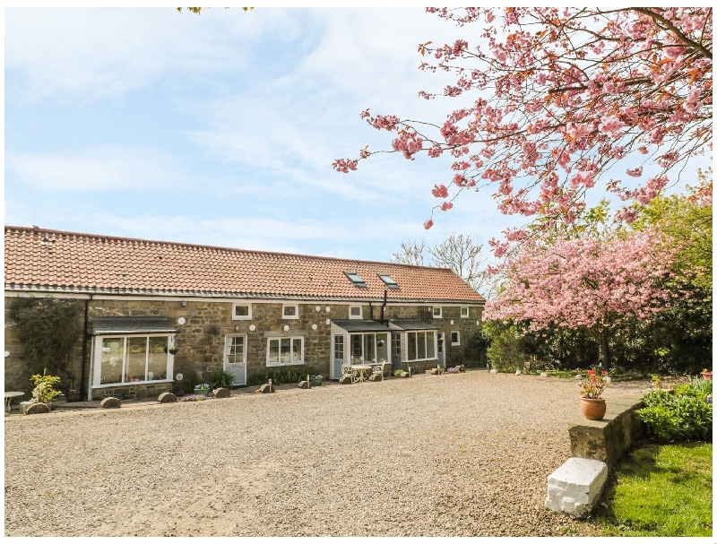 Click here for more about Magpie Cottage