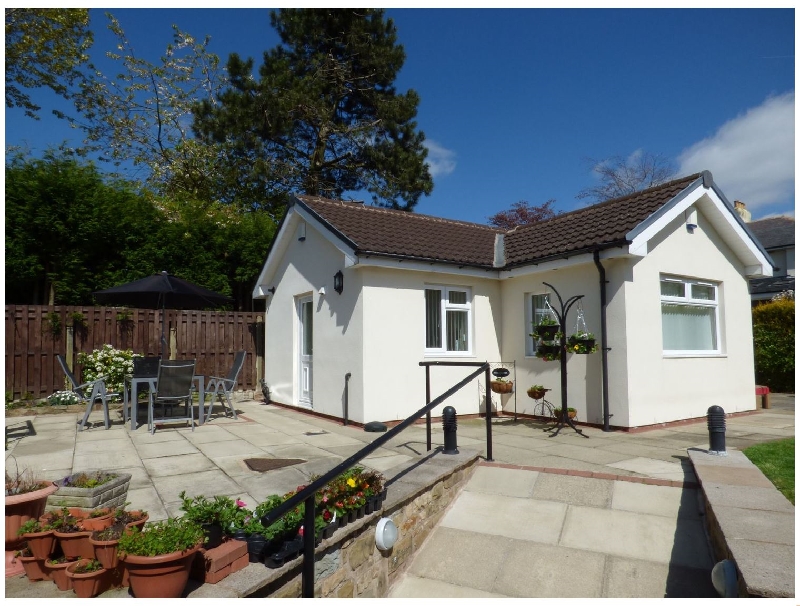 The Bungalow a british holiday cottage for 2 in ,