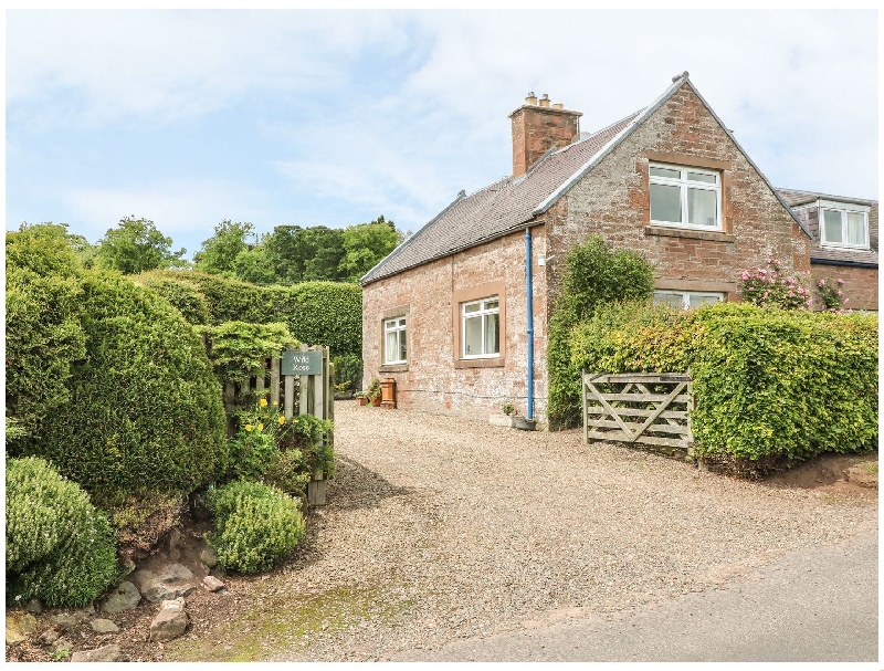 Wild Rose Cottage a british holiday cottage for 5 in , 