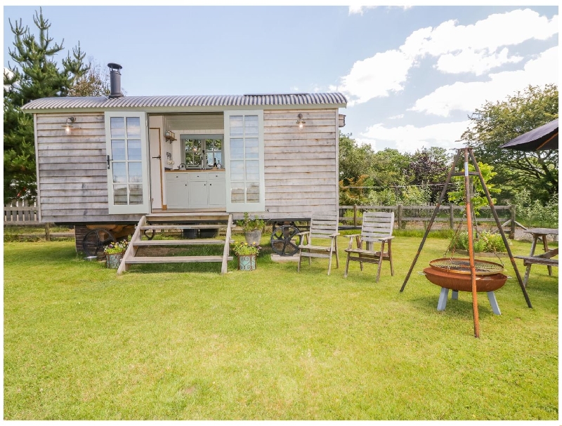 Stargazer a british holiday cottage for 2 in , 