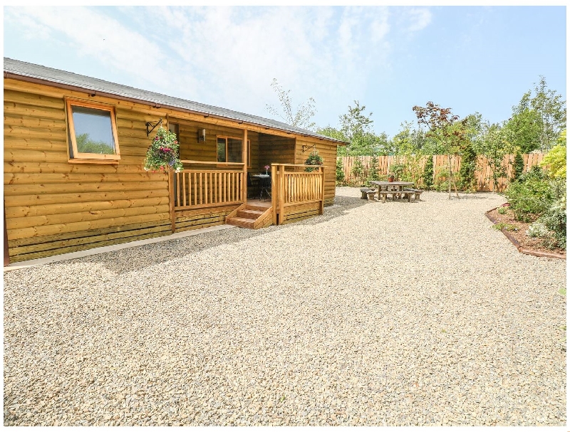 Click here for more about Willow Lodge