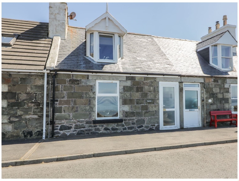 Greystones Holiday Cottage a british holiday cottage for 4 in ,