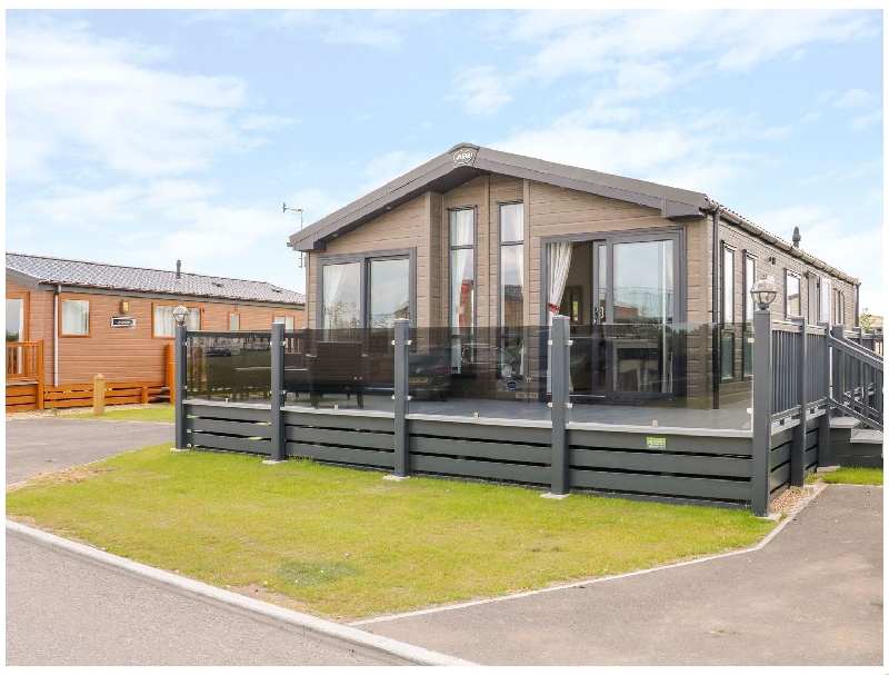 Click here for more about Ashton Lodge