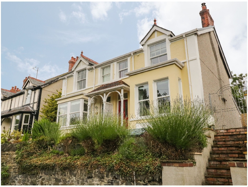 Westfield a british holiday cottage for 8 in ,