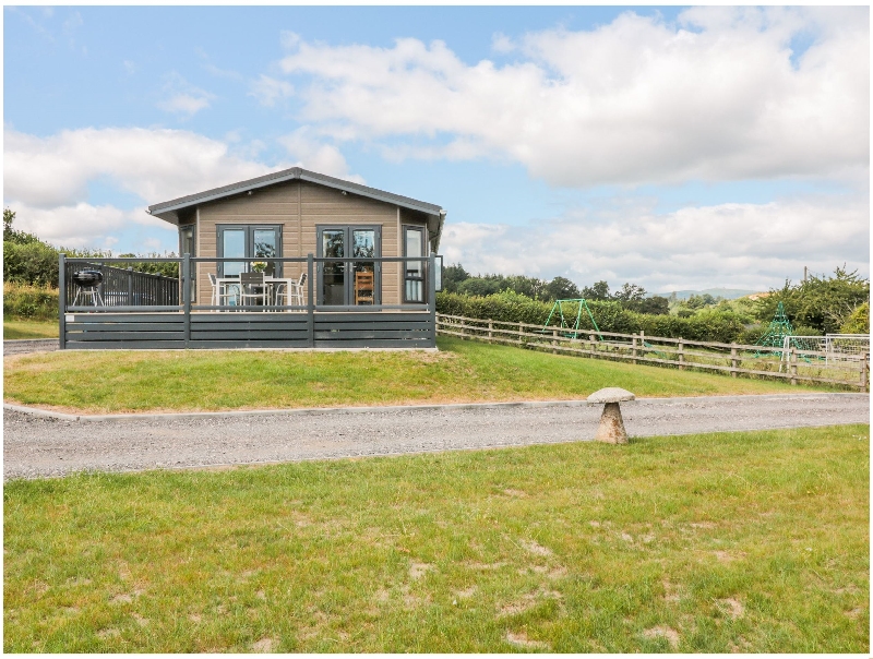 Alder Lodge a british holiday cottage for 4 in ,