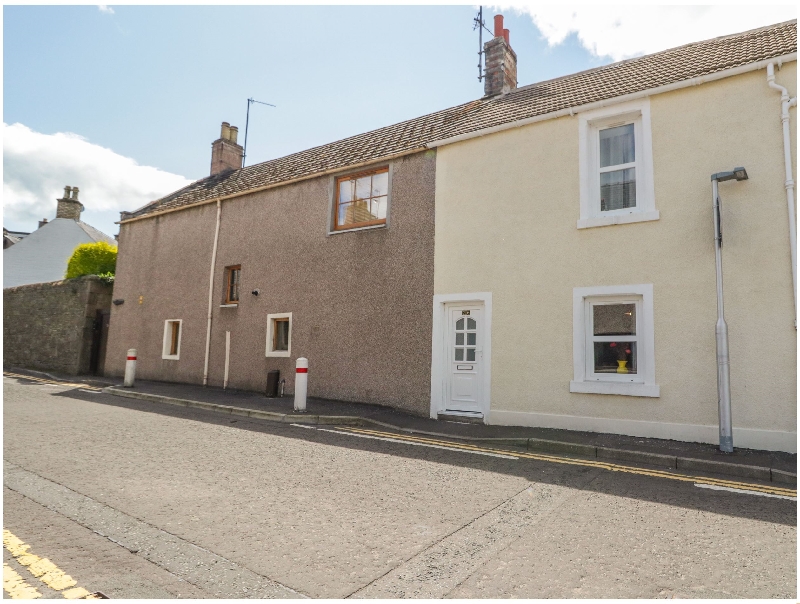 Canmore Stable Townhouse a british holiday cottage for 4 in ,