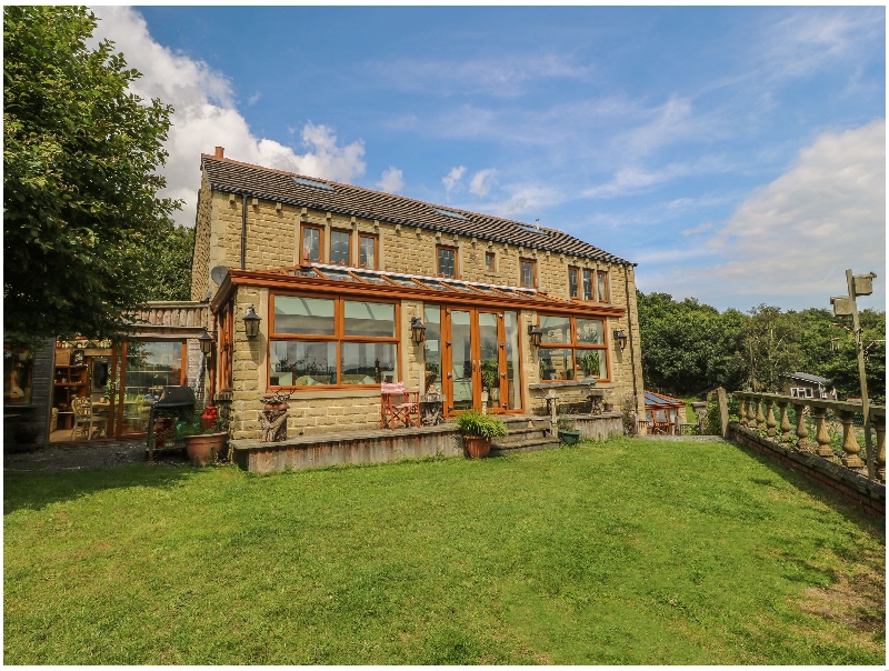 Click here for more about Oak Villa