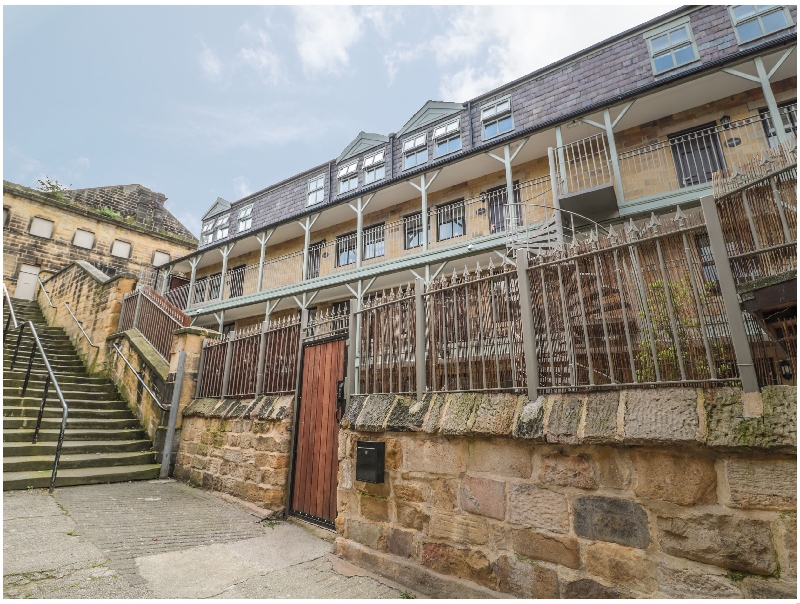 Click here for more about Alnwick