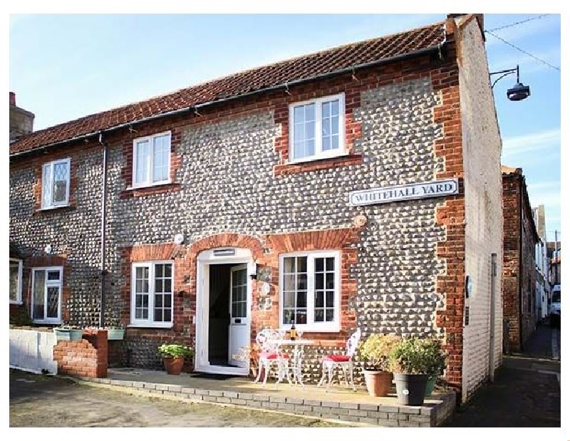 Captain's Cottage a british holiday cottage for 2 in , 