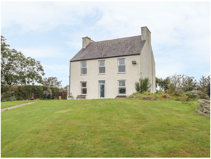 Llechog Uchaf a british holiday cottage for 10 in , 