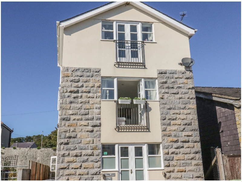 Click here for more about Beau Retreat