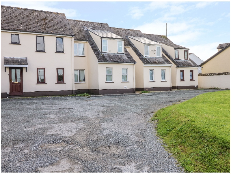 Click here for more about Greenacre Apartment