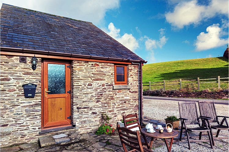 Owlacombe Cottage a british holiday cottage for 2 in ,