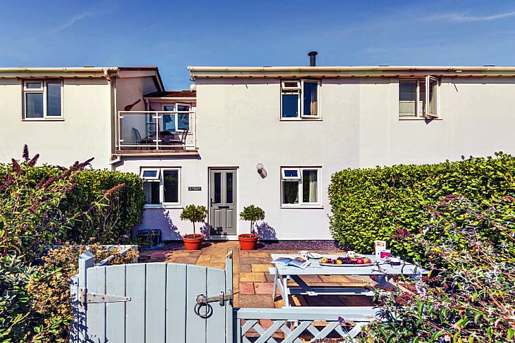 Click here for more about 3 West Park Mews