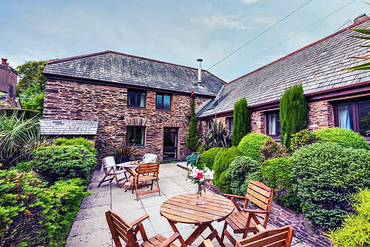 Click here for more about Avon Barn