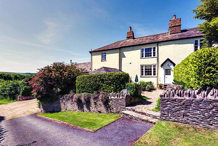 South Manor Cottage, Gerston a british holiday cottage for 2 in , 