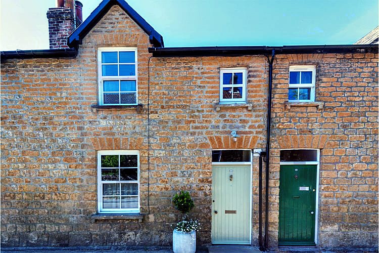Holly Cottage a british holiday cottage for 4 in ,