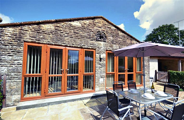 Click here for more about Burgate House Lodge